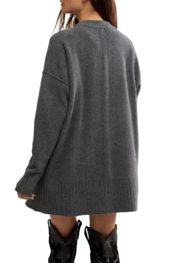 Phoebe Pullover in Grey