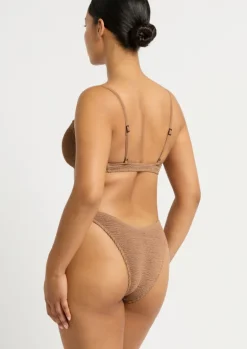 Ring Scene Brief in Hazelnut